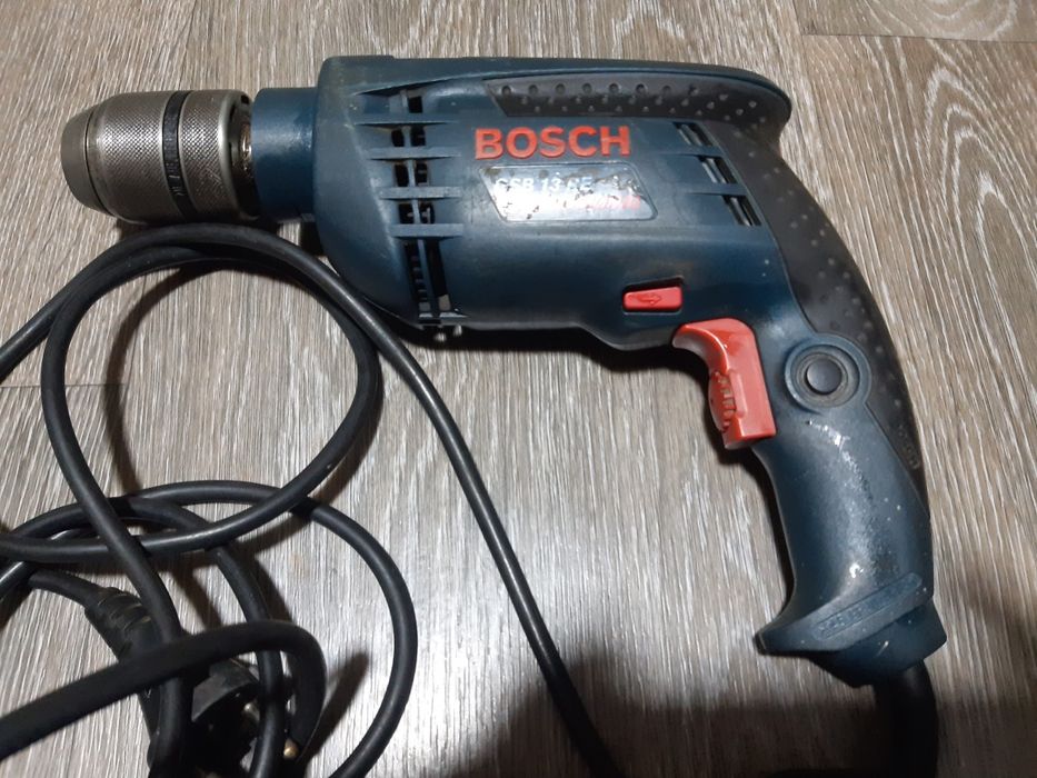 Дрель Bosch   та Hitachi
