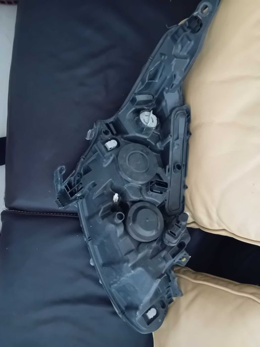 Vendo ótica peugeot 208