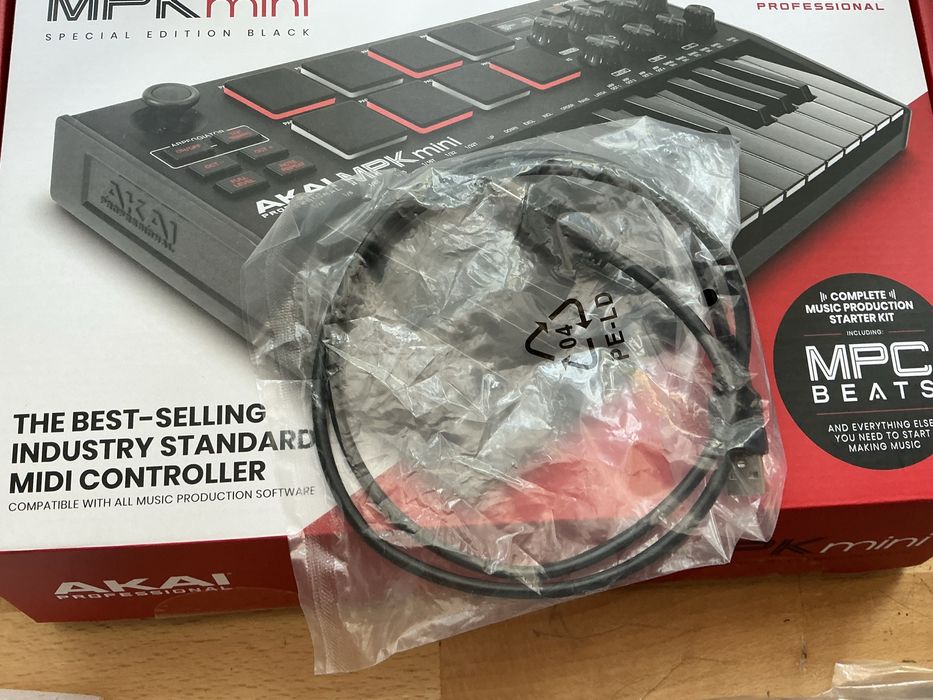 MIDI-клавіатура Akai MPK Mini MK3 Special Edition Black (Повний комплект)