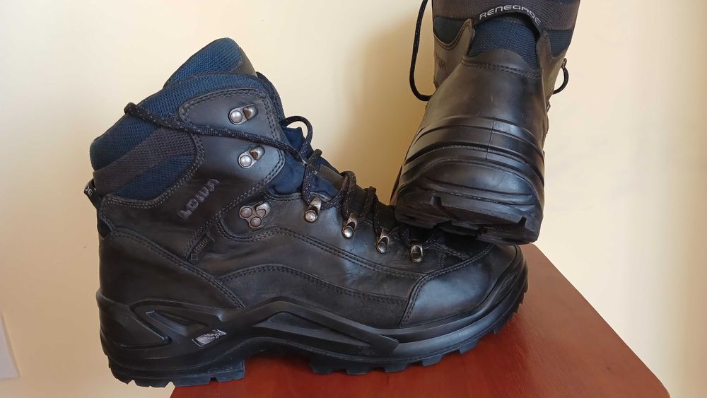 Lowa RENEGADE gtx mid