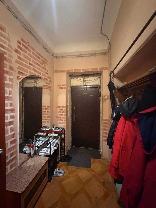 44823 Квартира в центрі міста біля Вічного вогню — поєднання просторого планування, високих стель та готовності до проживання без додаткових вкладень! - View 4