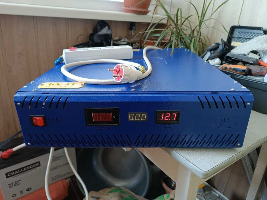 Источник бесперебойного питания GX4T