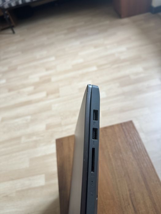 Ноутбук Lenovo 2023