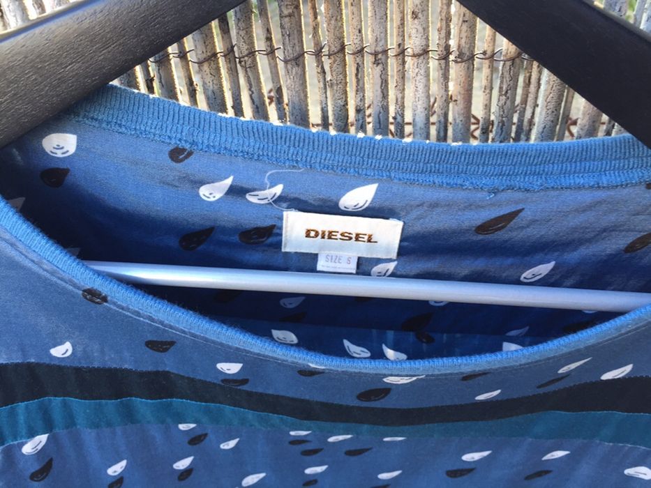 Vestido Diesel em tecido acetinado