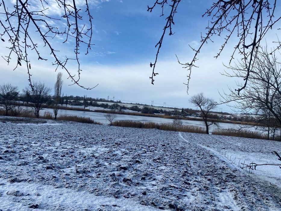 Продам затишний будинок біля річки, ділянка 40 соток