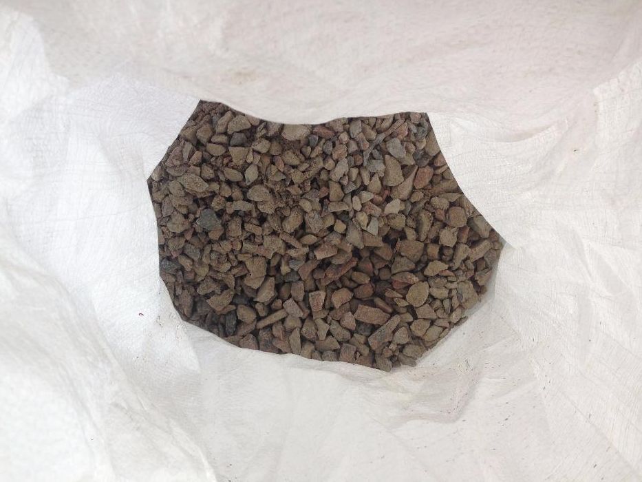 Щебінь, пісок, гранвідсів