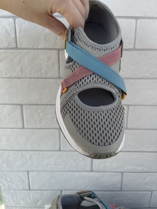 Кросівки - сандалі COLUMBIA Sportswear Wander