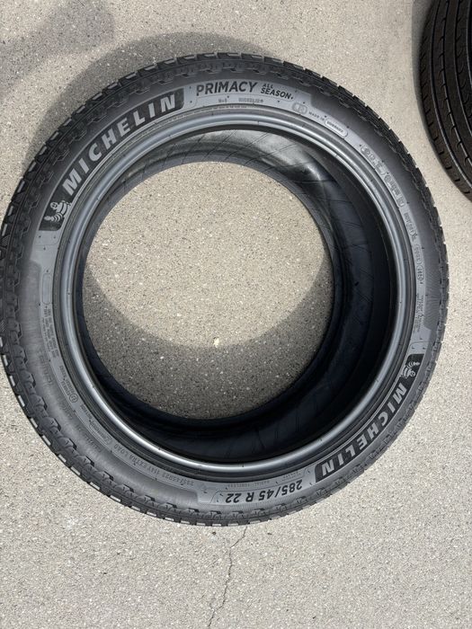 285/45R22 Michelin Primacy All Season  LR