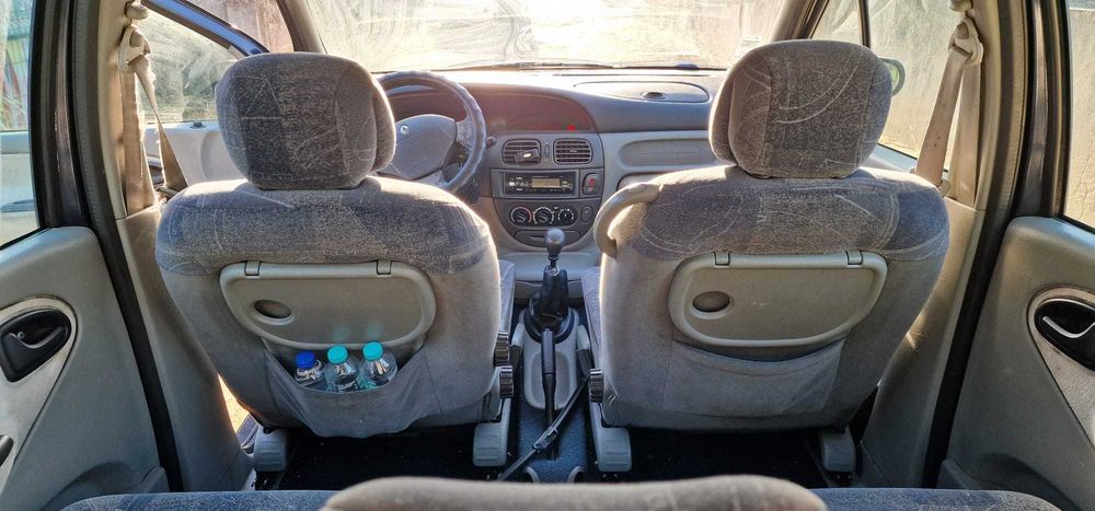 Renault Sénic 1.4 — photo 4