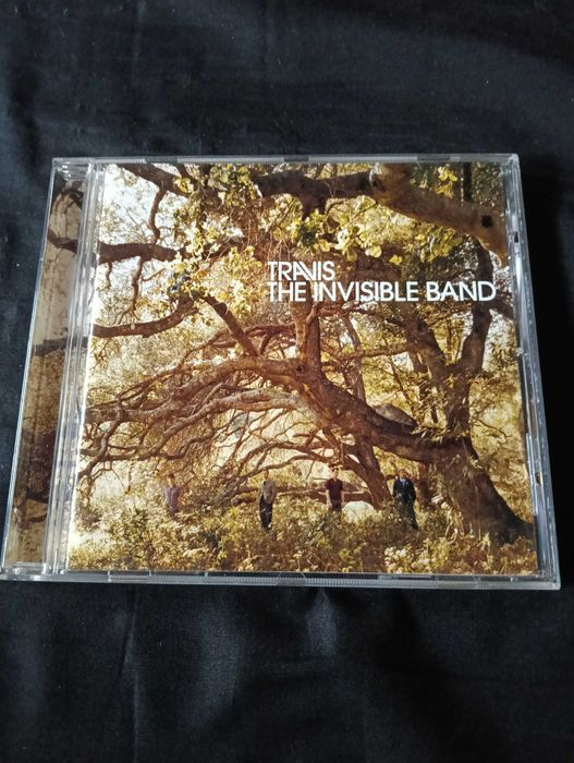 CD Travis - The invisible band