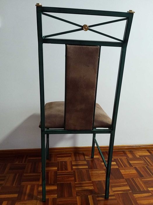Cadeiras de sala de jantar