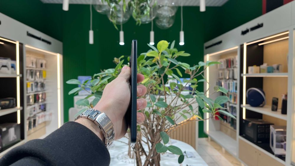 Магазин Vivo iQOO Neo 9 Pro 16/512GB Black Гарантiя Trade In