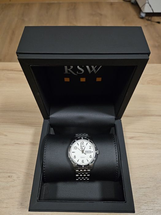 RSW - La Neuveville New Model - RSWA167-SS-D-1