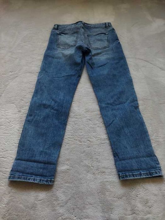 Spodnie jeansowe damskie Reserved. Rozmiar 38. Super stan