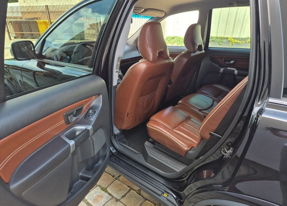 Продам Volvo XC 90 2.4 TDI 4X4