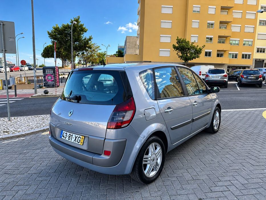 Renault Scénic 1.5 dCi – Bom Estado!