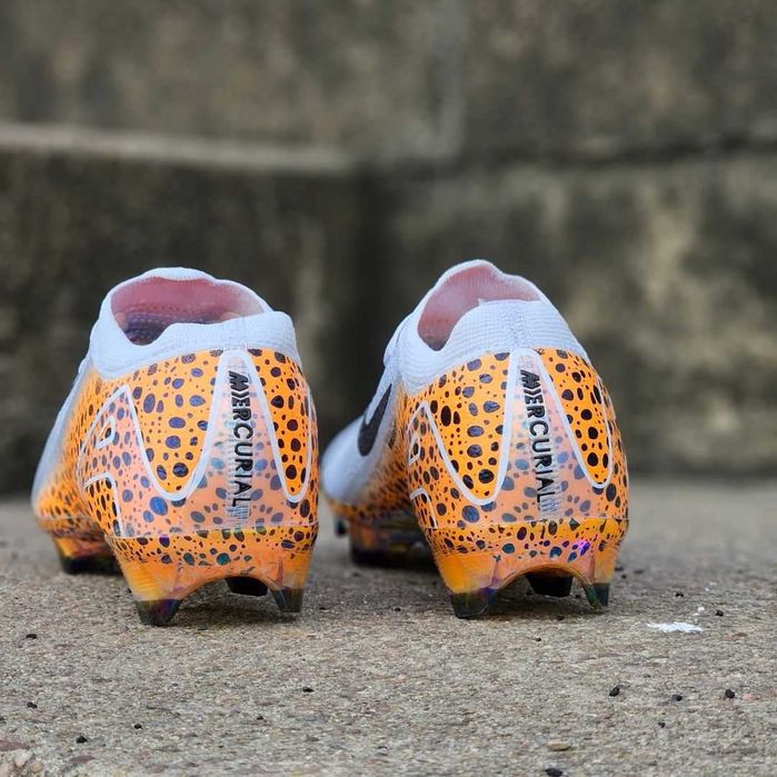 Бутси Найк Nike Air Zoom Mercurial FG розмір з 34 по 44 + СУМКА