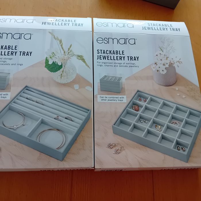 2 nowe pojemniki na biżuterię prezent