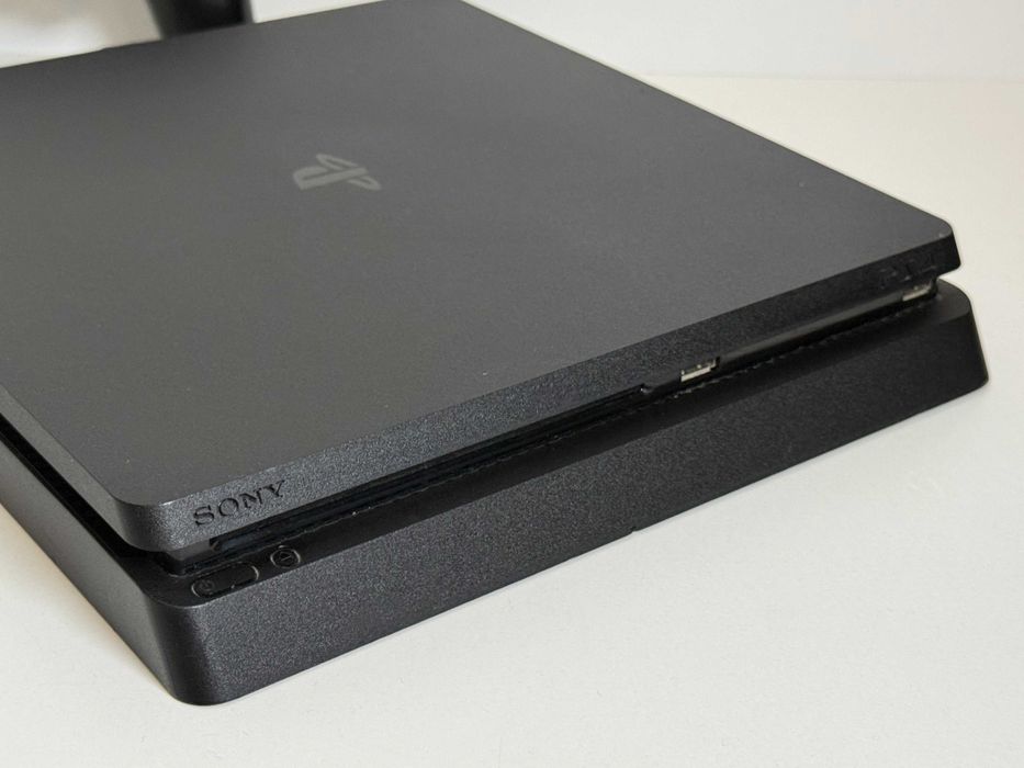 Konsola Sony PlayStation 4 Slim 500GB + Pad | Super Stan | Gwarancja