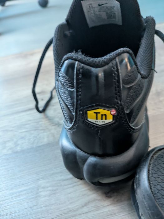 Tênis original Nike tn