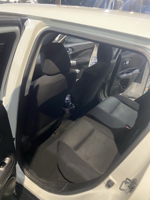 Авто Nissan Juke 1,6 2013
