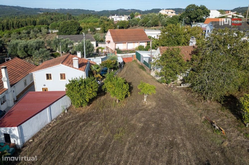 Terreno Rústico com viabilidade de construção em Sobral, Santa Cata...