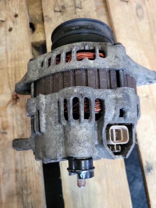 Alternator FORD RANGER 2.5 TDCi / MAZDA BT-50 – WLAA18300A