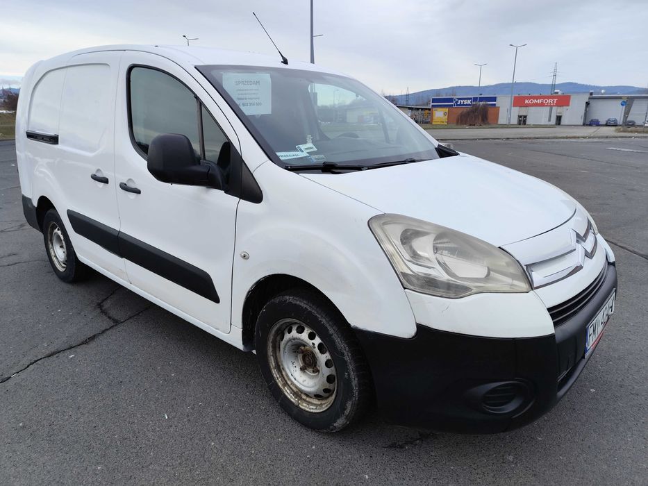 Citroen Berlingo • 2010 • 3 osobowy • przedłużany