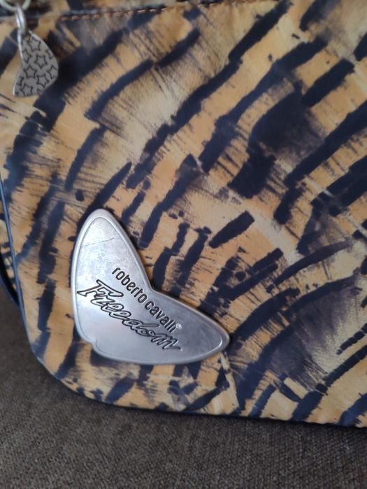 Vendo saco da Marca Roberto Cavalli.