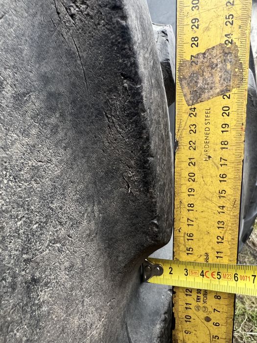 Dwie opony Michelin XM 108 650/65/42