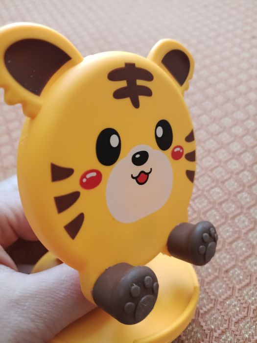 Подставка для телефона.