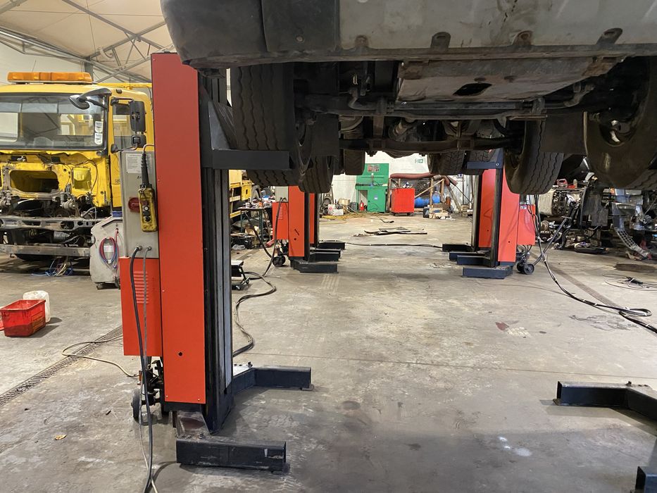 Podnośnik kolumnowy TIR 6 kolumn 30ton UDT Finkbeiner