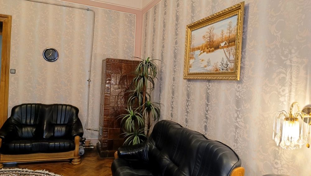 Продається 4 км квартира ( 132,3м.) навпроти облдержадміністрації