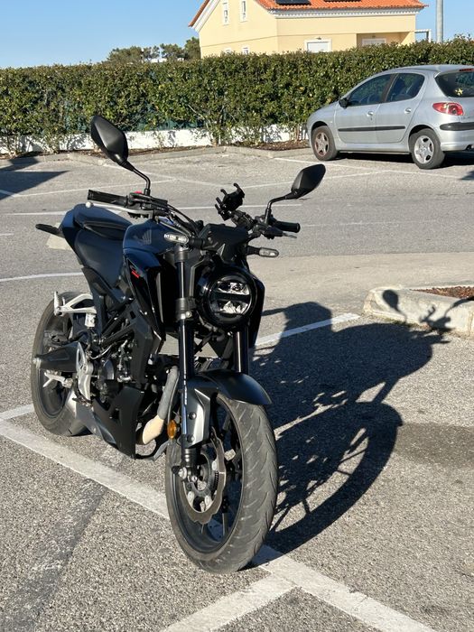 Honda CB125R Como nova