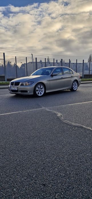 Bmw E90 325I Super stan, bez wkładu, raport autoDNA