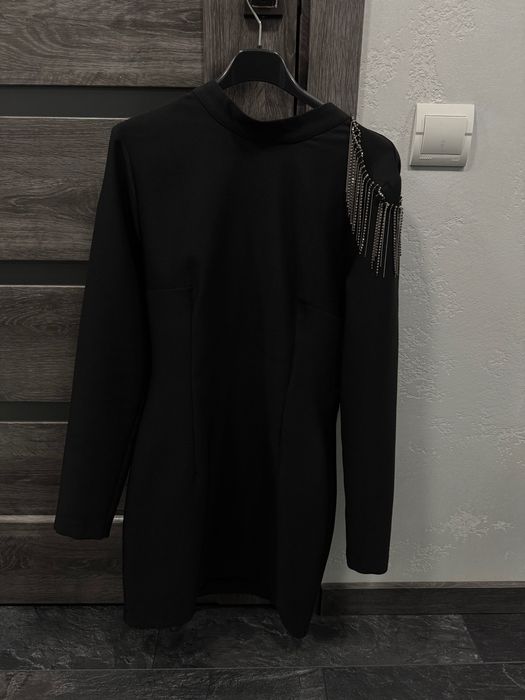 Плаття з блискітками