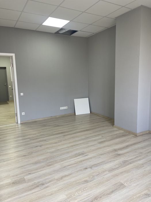 Центр‼️Оренда приміщення вільного призначення.