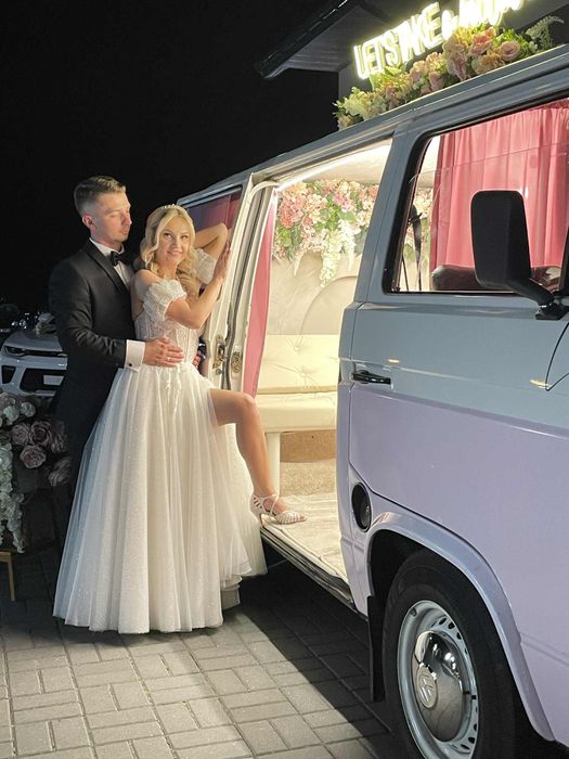 fotobus różowy , fotobudka