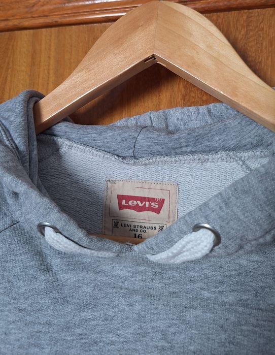 Sweatshirt Levi's 16 anos