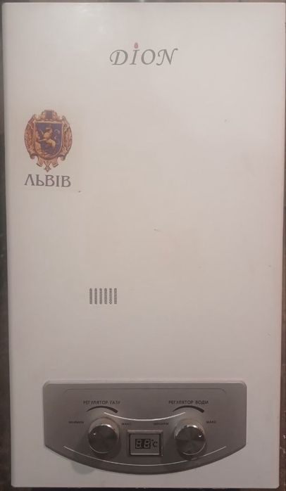 Продаю газову колонку Dion