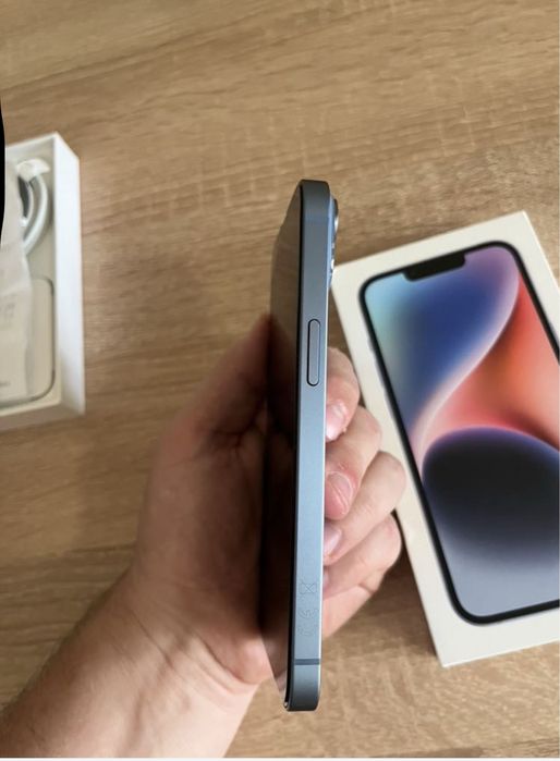 iPhone 14 128GB Blue