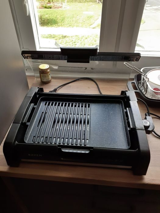 Sprzedam  grill elektryczny