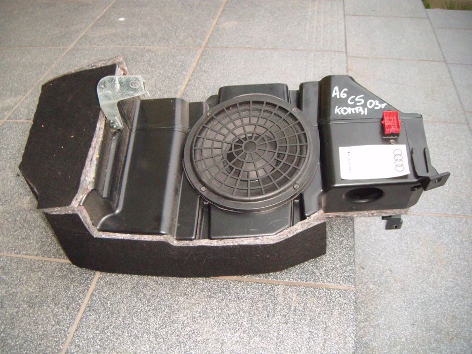 audi a6 c5  kombi 03r subwoofer 4b9035382