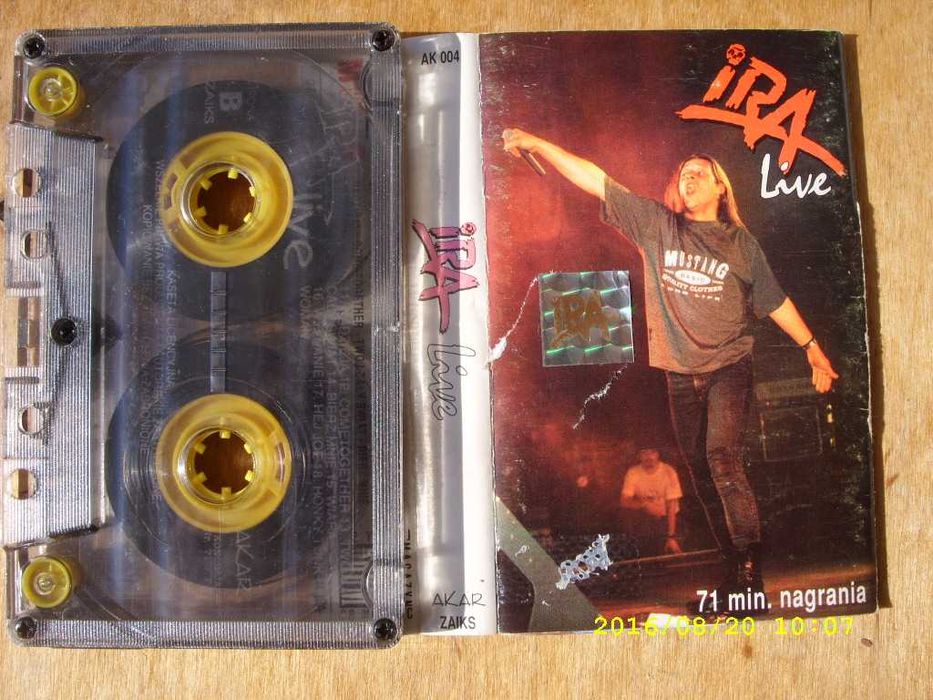 Rock kaseta;IRA-- LIVE .