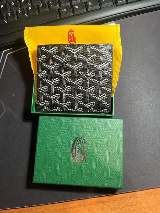 Goyard wallet black