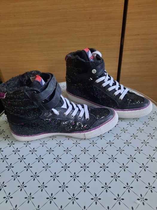 Trampki SUPERDRY, świetne połyskujące oryginalne roz.39