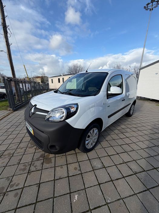 Renault kangoo e-tech electrique grand confort van