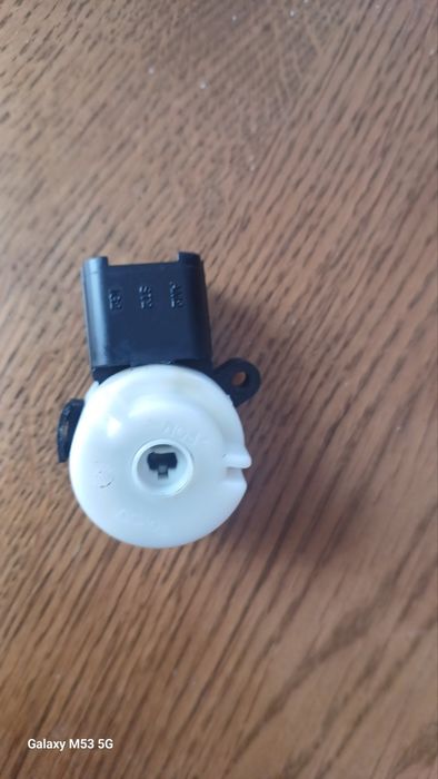 контактная группа Тойота авенсис т25 TOYOTA AVENSIS COROLLA E11 E110