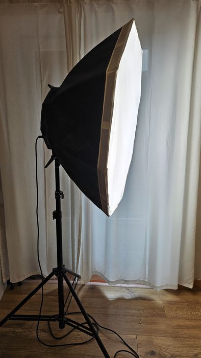 Flash de luz contínua walimex pro day Light 700