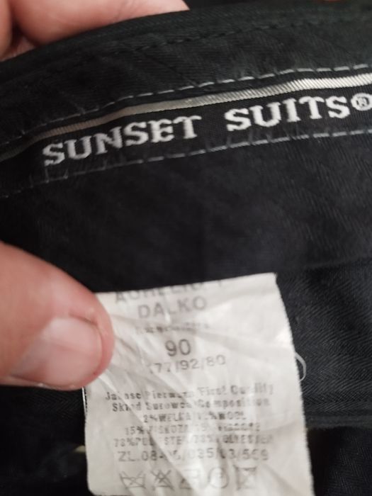 Garnitur sunset suits